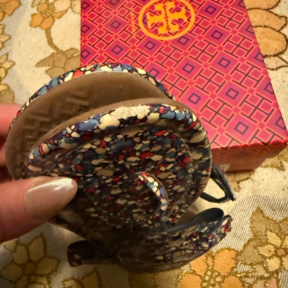 Tory Burch Red and Blue Printed Miller Sandals Box Label - Picture 3 of 6